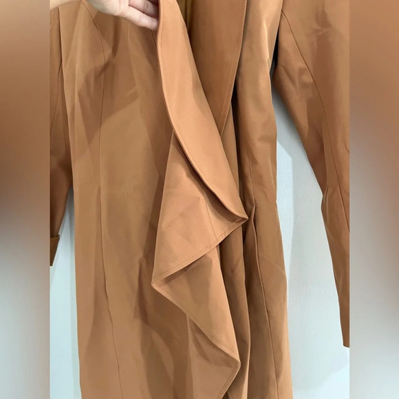 Water-Resistant Trench Coat - Picture 8 of 10